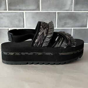 Free People x Teva Ceres Flatform Fringe Sandals Boho Festival Summer Beachy 8